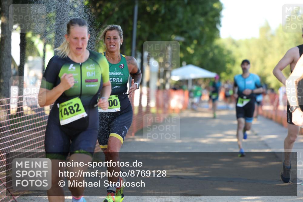 07.09.2025 - 19. Norderstedt Triathlon Michael Strokosch http://msf.ph/oto/8769128 07.09.2025 16:22:37 Laufen 1455, 1460, 1482, 1619, 1627 meine-sportfotos.de