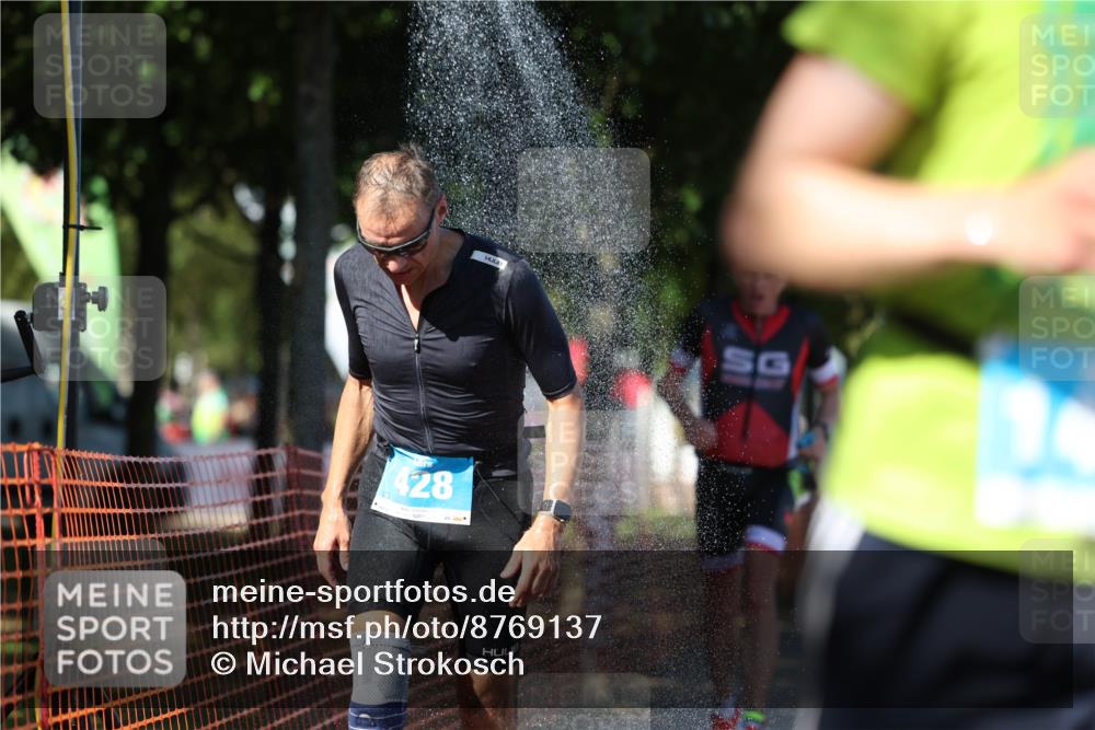 07.09.2025 - 19. Norderstedt Triathlon Michael Strokosch http://msf.ph/oto/8769137 07.09.2025 15:26:45 Laufen 428, 475, 986, 1466 meine-sportfotos.de