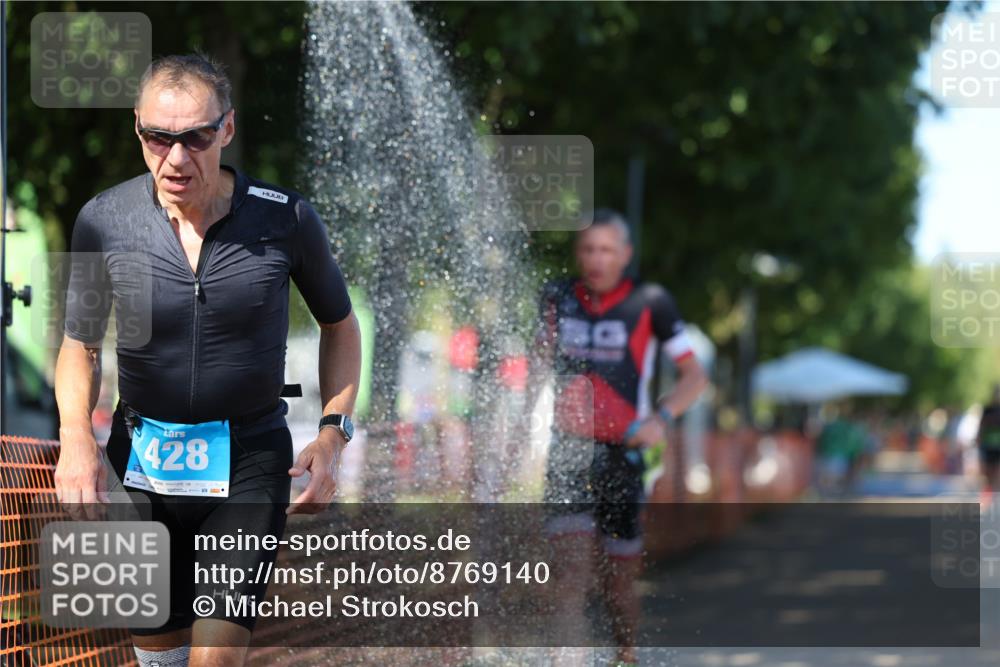 07.09.2025 - 19. Norderstedt Triathlon Michael Strokosch http://msf.ph/oto/8769140 07.09.2025 15:26:46 Laufen 428, 475, 986, 1466 meine-sportfotos.de