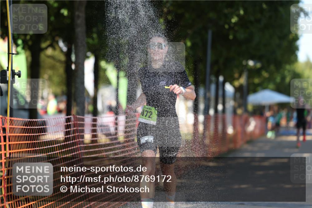 07.09.2025 - 19. Norderstedt Triathlon Michael Strokosch http://msf.ph/oto/8769172 07.09.2025 15:26:56 Laufen 391, 472 meine-sportfotos.de