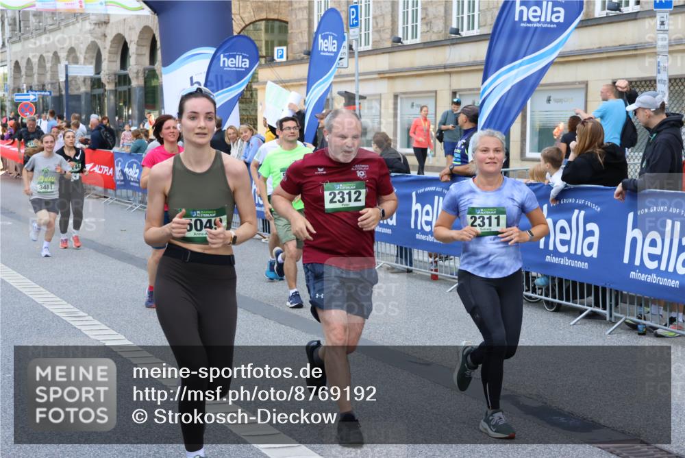 07.09.2025 - BARMER Alsterlauf Strokosch-Dieckow http://msf.ph/oto/8769192 07.09.2025 10:10:42 Ziel 2057, 2438, 2754, 3094, 3205, 3350, 3600, 4127, 4380, 4381, 4418, 4515, 5197, 5201, 5419, 5808, 6191, 8330, 8331, 8340, 8404 meine-sportfotos.de