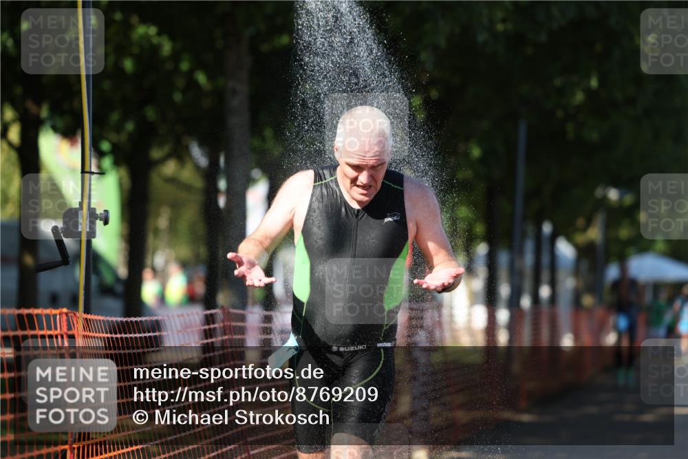 07.09.2025 - 19. Norderstedt Triathlon Michael Strokosch http://msf.ph/oto/8769209 07.09.2025 15:27:04 Laufen 391 meine-sportfotos.de