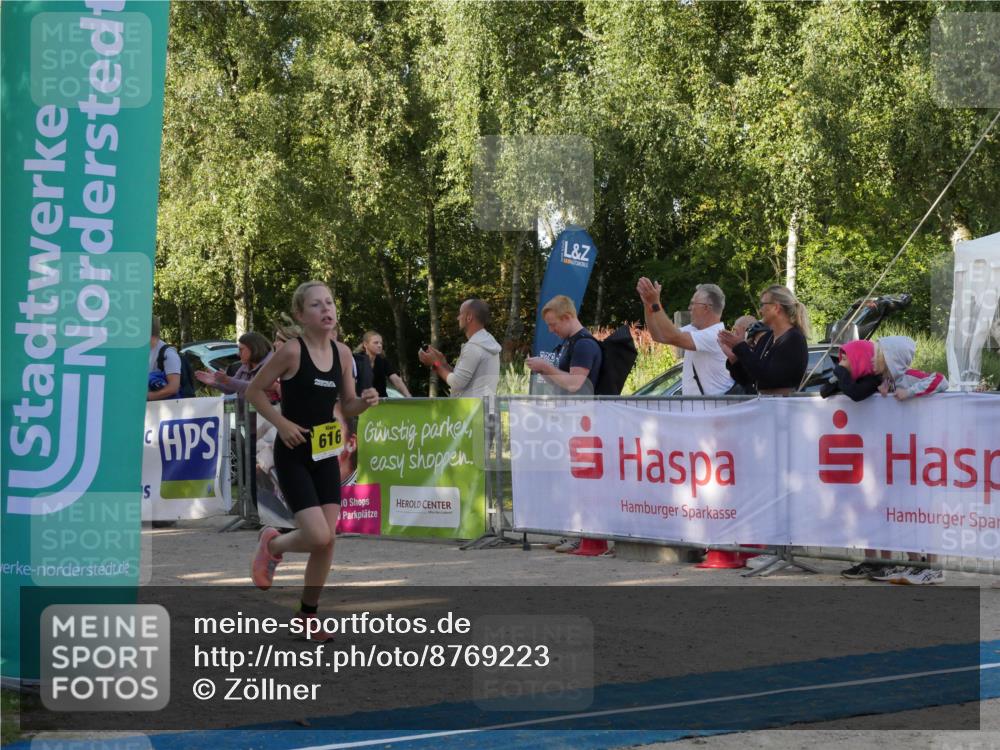 07.09.2025 - 19. Norderstedt Triathlon Zöllner http://msf.ph/oto/8769223 07.09.2025 09:51:24 Ziel 575, 602, 606, 608, 615, 616 meine-sportfotos.de