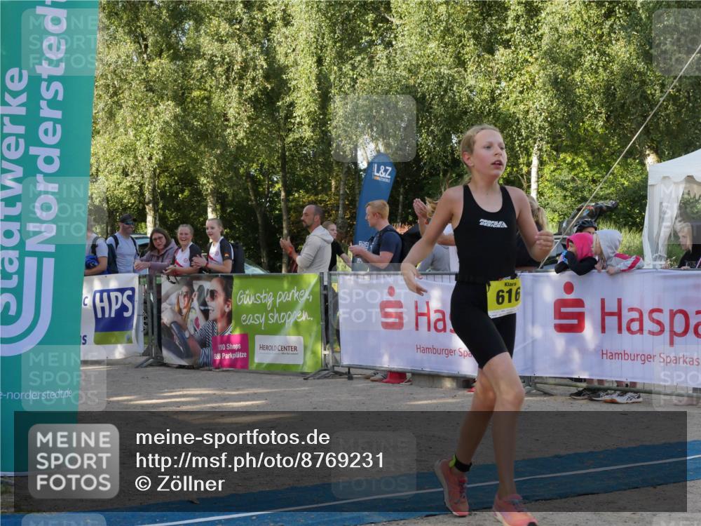 07.09.2025 - 19. Norderstedt Triathlon Zöllner http://msf.ph/oto/8769231 07.09.2025 09:51:25 Ziel 575, 602, 606, 608, 615, 616 meine-sportfotos.de