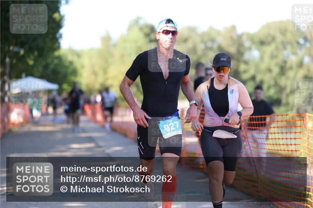 07.09.2025 - 19. Norderstedt Triathlon Michael Strokosch http://msf.ph/oto/8769262 07.09.2025 16:23:06 Laufen 403, 927, 1424, 1606 meine-sportfotos.de