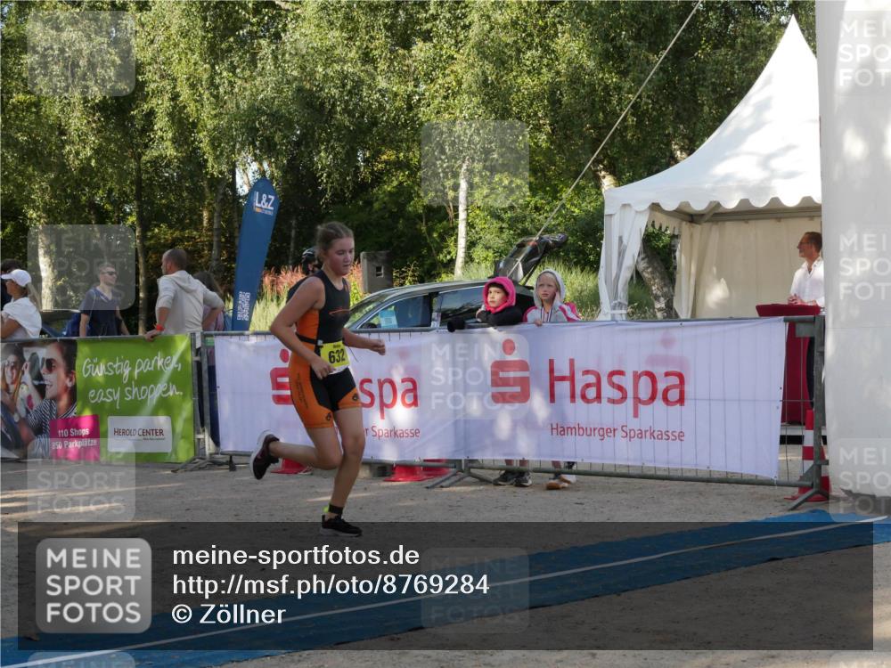 07.09.2025 - 19. Norderstedt Triathlon Zöllner http://msf.ph/oto/8769284 07.09.2025 09:52:23 Ziel 632 meine-sportfotos.de