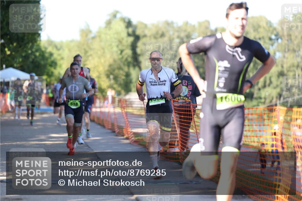 07.09.2025 - 19. Norderstedt Triathlon Michael Strokosch http://msf.ph/oto/8769285 07.09.2025 16:23:14 Laufen 362, 518, 543, 878, 943, 1588, 1606 meine-sportfotos.de