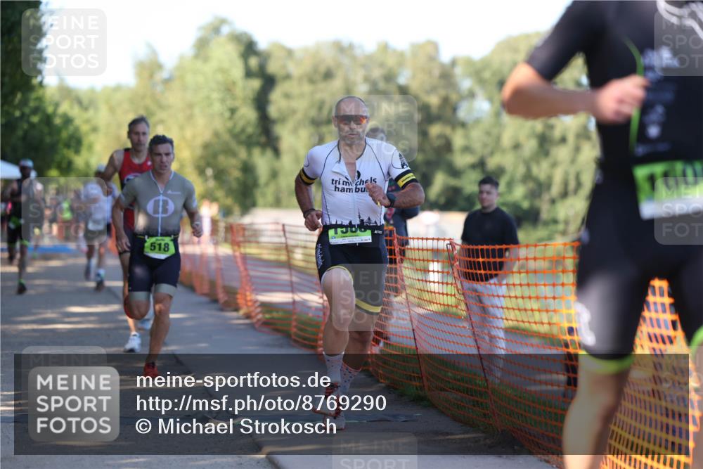 07.09.2025 - 19. Norderstedt Triathlon Michael Strokosch http://msf.ph/oto/8769290 07.09.2025 16:23:15 Laufen 362, 518, 537, 543, 878, 943, 1046, 1588, 1606 meine-sportfotos.de