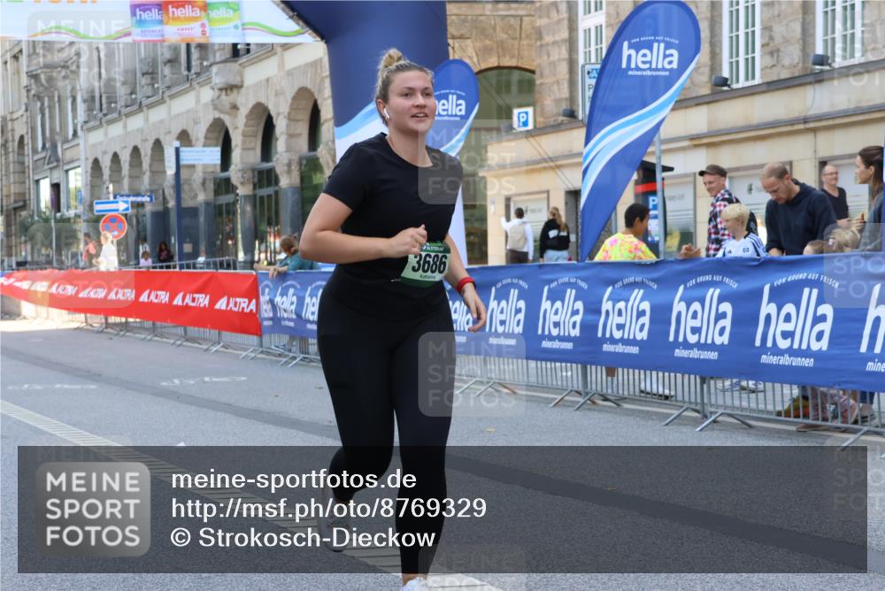 07.09.2025 - BARMER Alsterlauf Strokosch-Dieckow http://msf.ph/oto/8769329 07.09.2025 10:32:33 Ziel 3105, 4939 meine-sportfotos.de