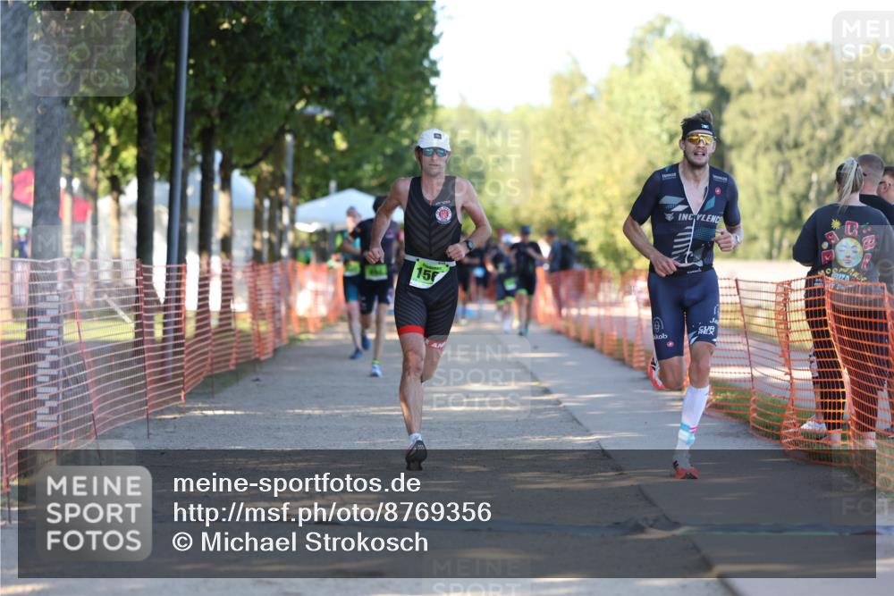 07.09.2025 - 19. Norderstedt Triathlon Michael Strokosch http://msf.ph/oto/8769356 07.09.2025 16:23:27 Laufen 494, 531, 537, 538, 1046, 1433, 1561 meine-sportfotos.de