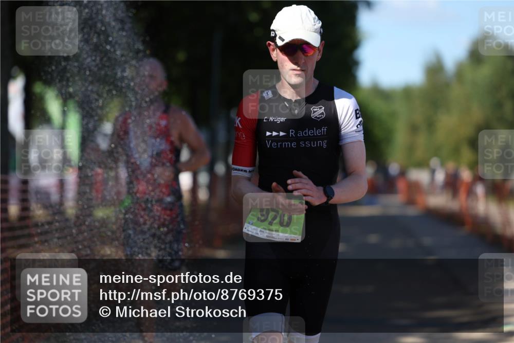 07.09.2025 - 19. Norderstedt Triathlon Michael Strokosch http://msf.ph/oto/8769375 07.09.2025 15:27:56 Laufen 970 meine-sportfotos.de