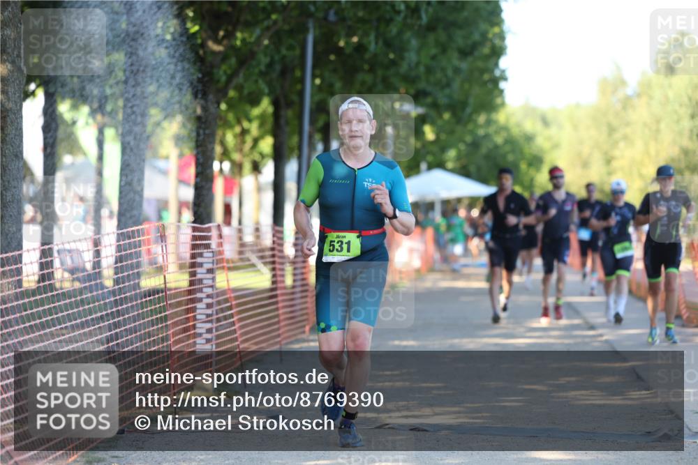 07.09.2025 - 19. Norderstedt Triathlon Michael Strokosch http://msf.ph/oto/8769390 07.09.2025 16:23:35 Laufen 488, 494, 531, 866, 930, 1094, 1095 meine-sportfotos.de