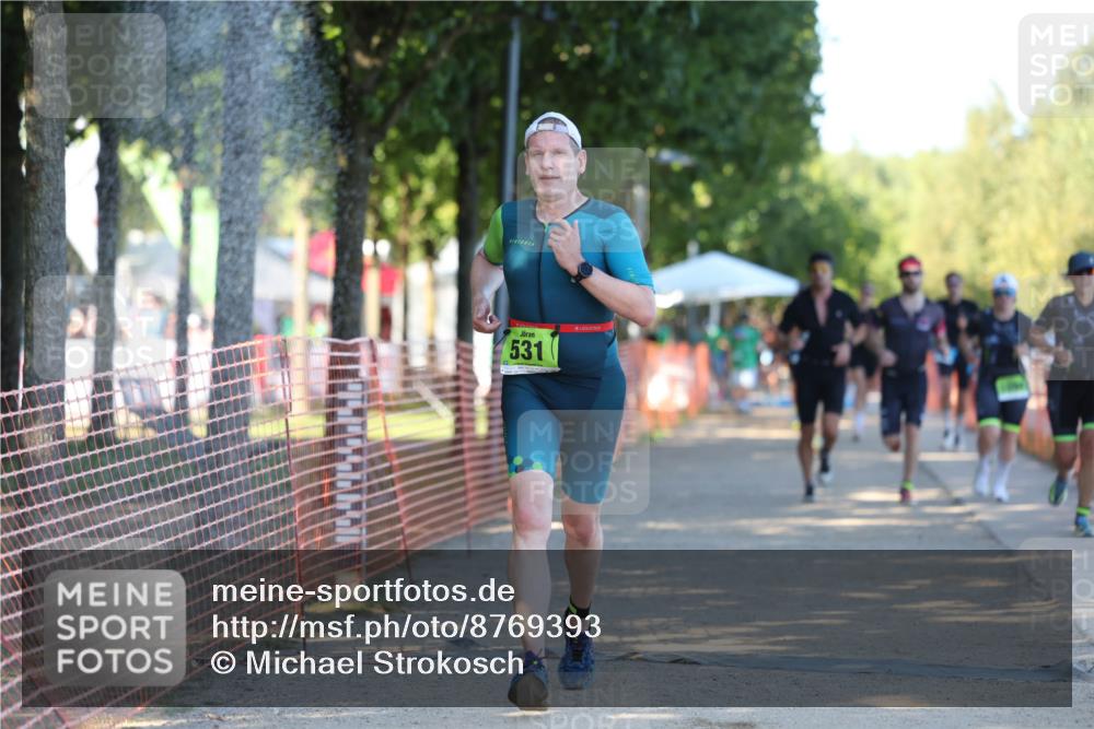 07.09.2025 - 19. Norderstedt Triathlon Michael Strokosch http://msf.ph/oto/8769393 07.09.2025 16:23:35 Laufen 488, 494, 531, 866, 930, 1094, 1095 meine-sportfotos.de
