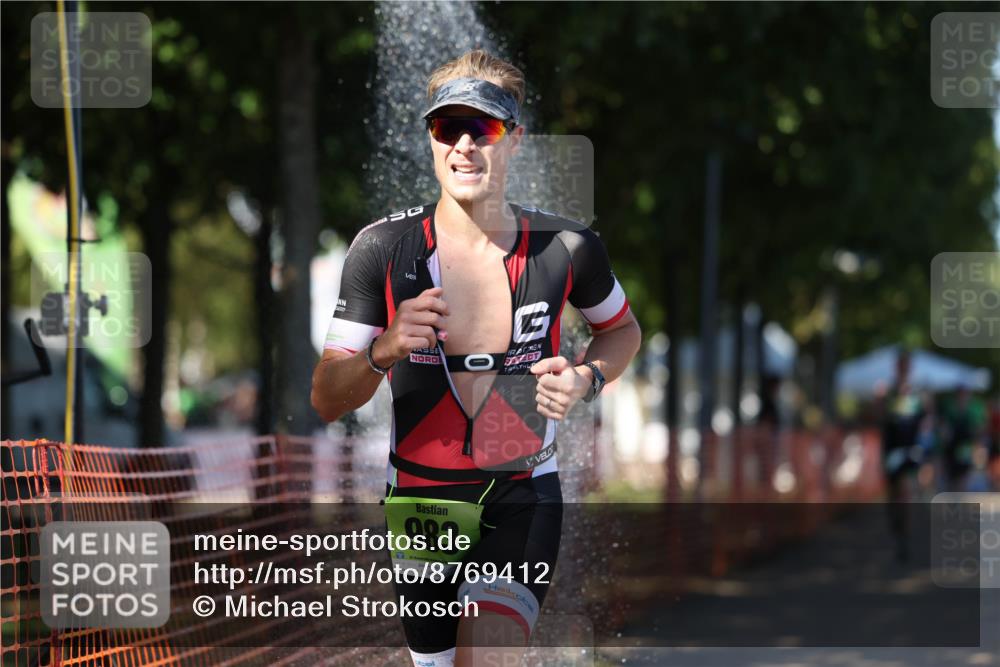 07.09.2025 - 19. Norderstedt Triathlon Michael Strokosch http://msf.ph/oto/8769412 07.09.2025 15:28:10 Laufen  meine-sportfotos.de