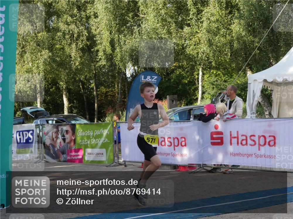 07.09.2025 - 19. Norderstedt Triathlon Zöllner http://msf.ph/oto/8769414 07.09.2025 09:55:00 Ziel 571 meine-sportfotos.de