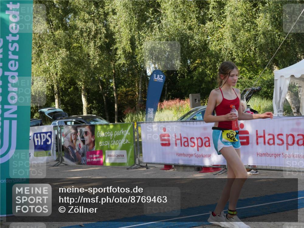07.09.2025 - 19. Norderstedt Triathlon Zöllner http://msf.ph/oto/8769463 07.09.2025 09:57:11 Ziel 620 meine-sportfotos.de