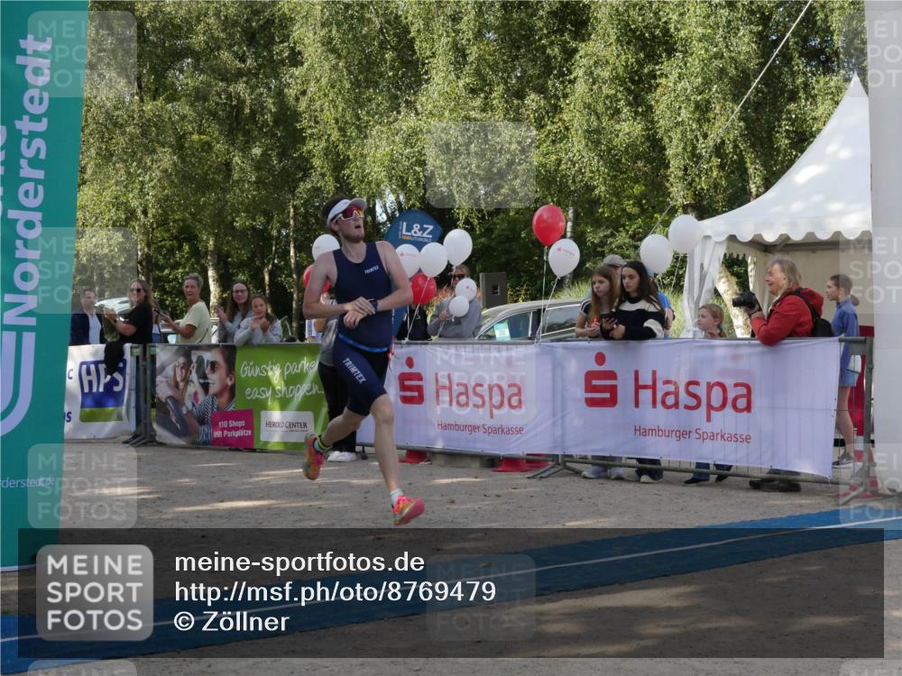 07.09.2025 - 19. Norderstedt Triathlon Zöllner http://msf.ph/oto/8769479 07.09.2025 10:37:24 Ziel 1149 meine-sportfotos.de