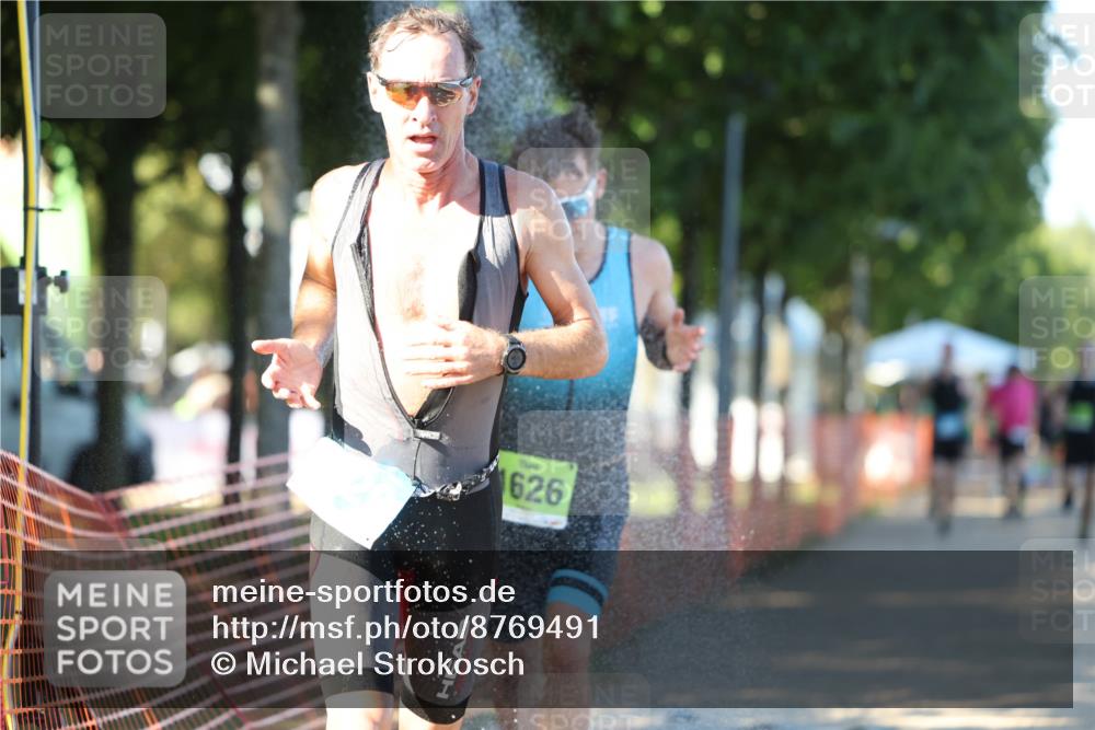07.09.2025 - 19. Norderstedt Triathlon Michael Strokosch http://msf.ph/oto/8769491 07.09.2025 16:23:53 Laufen 889, 937, 1080, 1429, 1589, 1601, 1626 meine-sportfotos.de