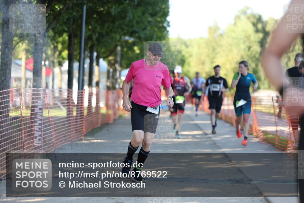 07.09.2025 - 19. Norderstedt Triathlon Michael Strokosch http://msf.ph/oto/8769522 07.09.2025 16:24:02 Laufen 889, 945, 950, 1085, 1551, 1574, 1580, 1601 meine-sportfotos.de