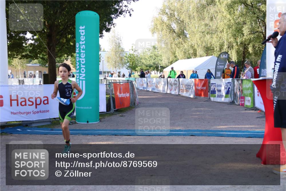 07.09.2025 - 19. Norderstedt Triathlon Zöllner http://msf.ph/oto/8769569 07.09.2025 09:12:50 Ziel 44 meine-sportfotos.de