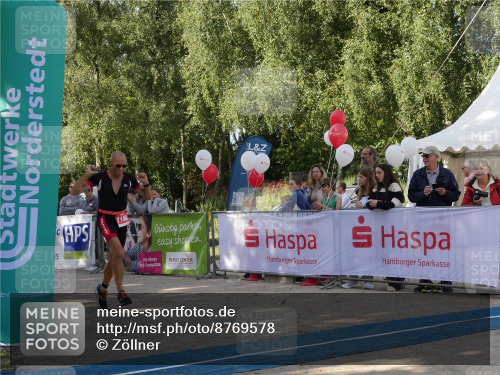 07.09.2025 - 19. Norderstedt Triathlon Zöllner http://msf.ph/oto/8769578 07.09.2025 10:42:13 Ziel 1148 meine-sportfotos.de