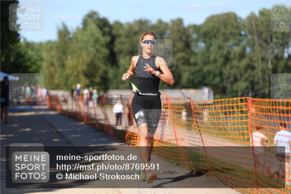 07.09.2025 - 19. Norderstedt Triathlon Michael Strokosch http://msf.ph/oto/8769591 07.09.2025 15:28:48 Laufen 469, 982 meine-sportfotos.de