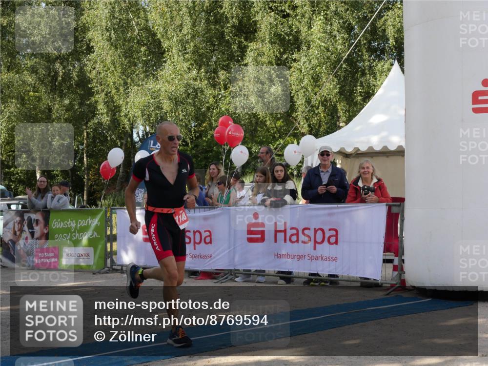 07.09.2025 - 19. Norderstedt Triathlon Zöllner http://msf.ph/oto/8769594 07.09.2025 10:42:14 Ziel 1148 meine-sportfotos.de