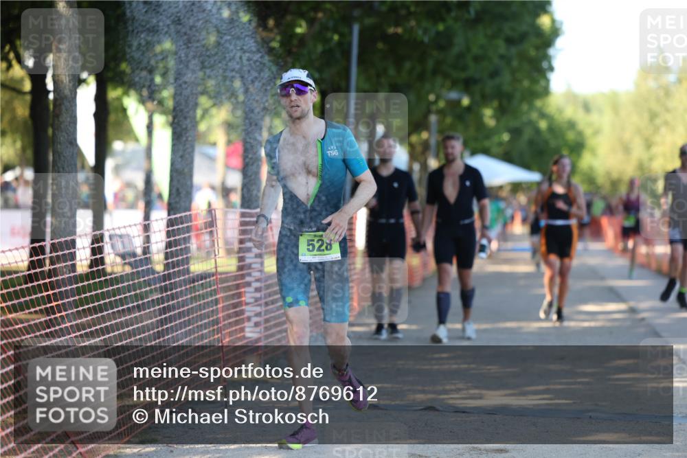 07.09.2025 - 19. Norderstedt Triathlon Michael Strokosch http://msf.ph/oto/8769612 07.09.2025 16:24:27 Laufen 483, 528, 936, 1512, 1522, 1628 meine-sportfotos.de