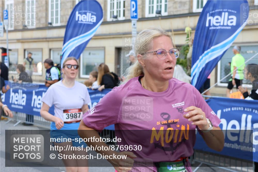 07.09.2025 - BARMER Alsterlauf Strokosch-Dieckow http://msf.ph/oto/8769630 07.09.2025 10:10:33 Ziel 2057, 2438, 2460, 2966, 3043, 3044, 3094, 3205, 3600, 3647, 4239, 4261, 4313, 4380, 4381, 4515, 4796, 4912, 4913, 5197, 5419, 5581, 5624, 6052, 8330, 8331, 8340, 8404 meine-sportfotos.de