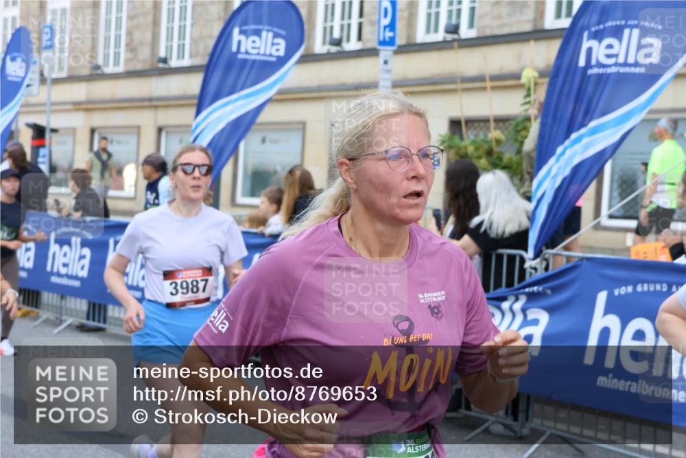 07.09.2025 - BARMER Alsterlauf Strokosch-Dieckow http://msf.ph/oto/8769653 07.09.2025 10:10:32 Ziel 2438, 2460, 2966, 3043, 3044, 3094, 3205, 3600, 3647, 4239, 4261, 4313, 4380, 4381, 4515, 4615, 4796, 4912, 4913, 5197, 5419, 5581, 5624, 6052, 8330, 8331, 8340, 8404 meine-sportfotos.de