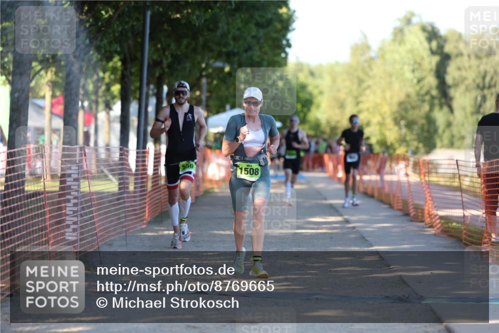 07.09.2025 - 19. Norderstedt Triathlon Michael Strokosch http://msf.ph/oto/8769665 07.09.2025 16:24:39 Laufen 550, 871, 932, 1064, 1092, 1495, 1590 meine-sportfotos.de