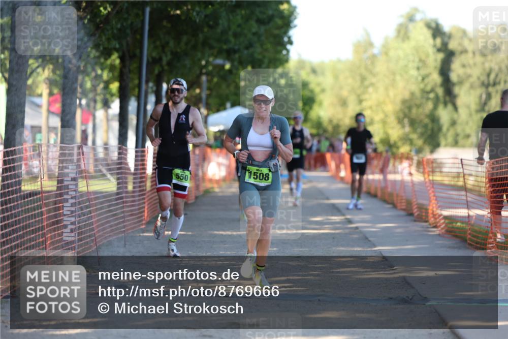 07.09.2025 - 19. Norderstedt Triathlon Michael Strokosch http://msf.ph/oto/8769666 07.09.2025 16:24:40 Laufen 550, 871, 932, 1064, 1092, 1495, 1590 meine-sportfotos.de