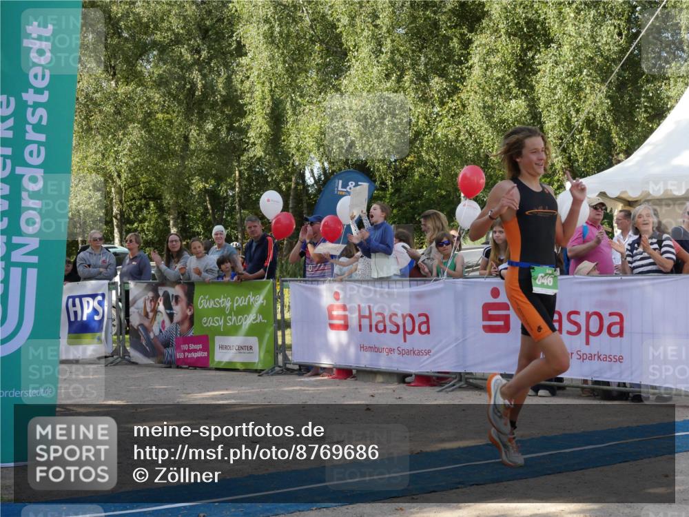07.09.2025 - 19. Norderstedt Triathlon Zöllner http://msf.ph/oto/8769686 07.09.2025 10:47:10 Ziel 646, 1119 meine-sportfotos.de