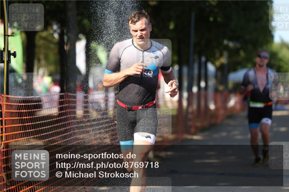 07.09.2025 - 19. Norderstedt Triathlon Michael Strokosch http://msf.ph/oto/8769718 07.09.2025 15:29:07 Laufen  meine-sportfotos.de