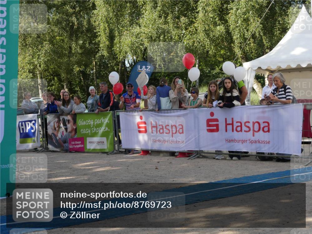 07.09.2025 - 19. Norderstedt Triathlon Zöllner http://msf.ph/oto/8769723 07.09.2025 10:47:46 Ziel 1129 meine-sportfotos.de