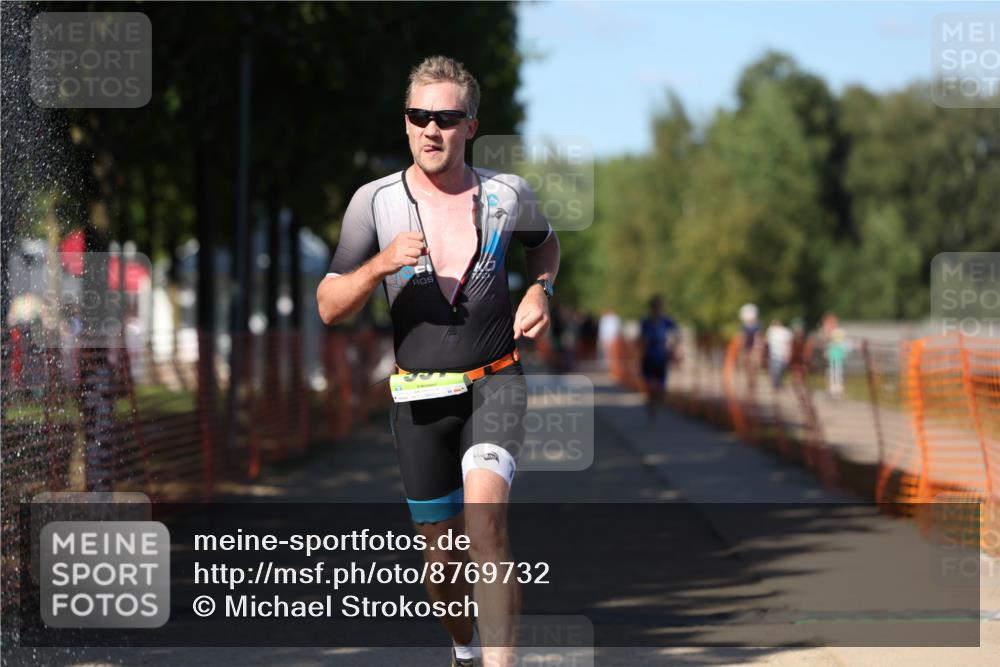 07.09.2025 - 19. Norderstedt Triathlon Michael Strokosch http://msf.ph/oto/8769732 07.09.2025 15:29:08 Laufen 478 meine-sportfotos.de