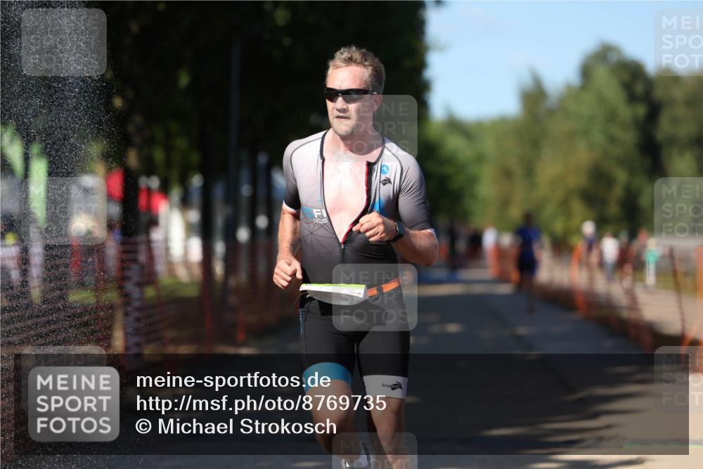 07.09.2025 - 19. Norderstedt Triathlon Michael Strokosch http://msf.ph/oto/8769735 07.09.2025 15:29:08 Laufen 478 meine-sportfotos.de