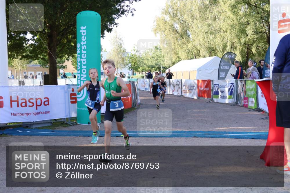 07.09.2025 - 19. Norderstedt Triathlon Zöllner http://msf.ph/oto/8769753 07.09.2025 09:14:12 Ziel 3, 14, 29, 45, 55 meine-sportfotos.de