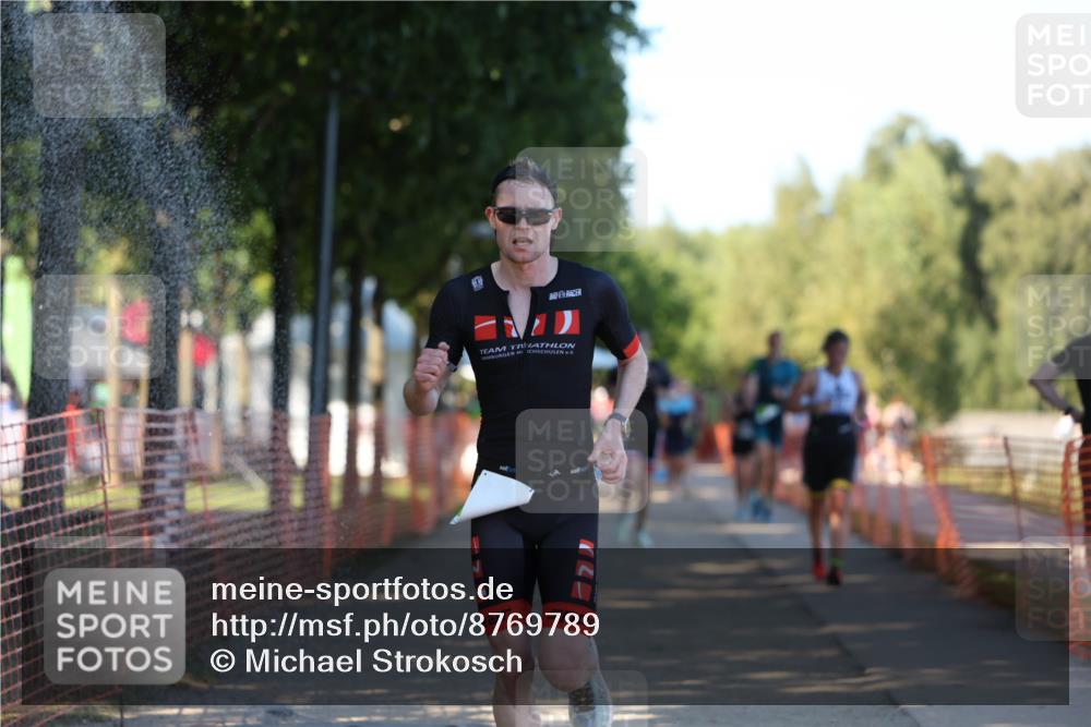 07.09.2025 - 19. Norderstedt Triathlon Michael Strokosch http://msf.ph/oto/8769789 07.09.2025 16:25:27 Laufen 425, 523, 1104, 1417, 1579, 1623 meine-sportfotos.de