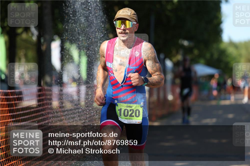 07.09.2025 - 19. Norderstedt Triathlon Michael Strokosch http://msf.ph/oto/8769859 07.09.2025 15:29:21 Laufen 987 meine-sportfotos.de