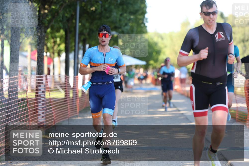 07.09.2025 - 19. Norderstedt Triathlon Michael Strokosch http://msf.ph/oto/8769869 07.09.2025 16:25:34 Laufen 425, 529, 938, 1083, 1104, 1579, 1607 meine-sportfotos.de