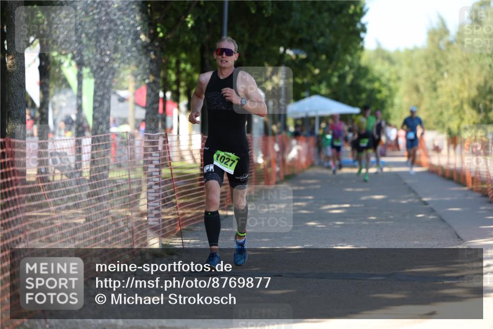 07.09.2025 - 19. Norderstedt Triathlon Michael Strokosch http://msf.ph/oto/8769877 07.09.2025 15:29:24 Laufen  meine-sportfotos.de