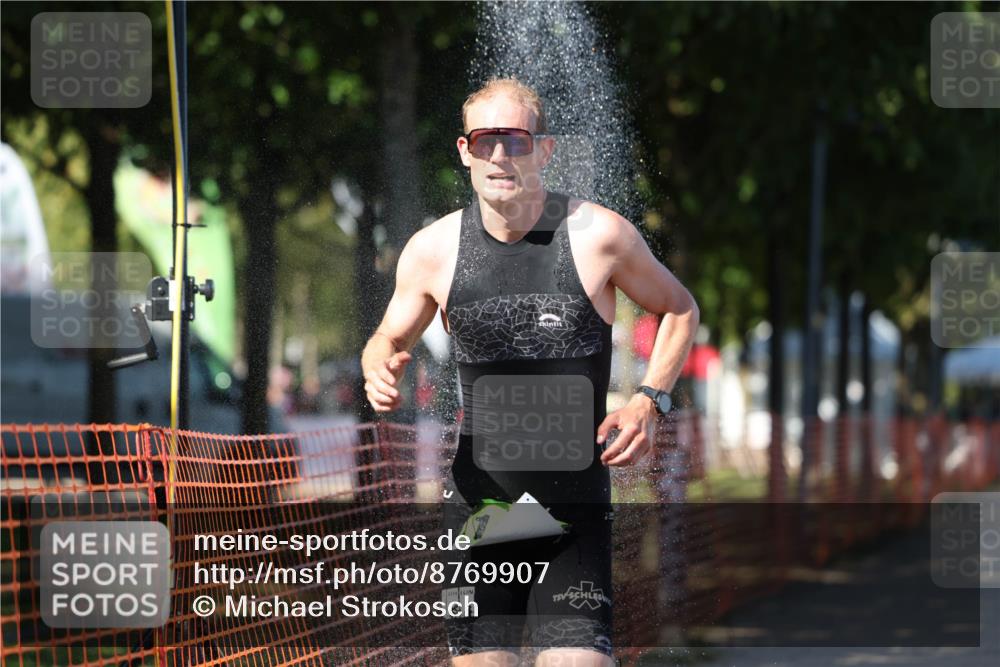 07.09.2025 - 19. Norderstedt Triathlon Michael Strokosch http://msf.ph/oto/8769907 07.09.2025 15:29:25 Laufen 1029 meine-sportfotos.de