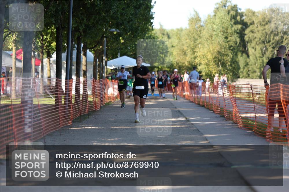 07.09.2025 - 19. Norderstedt Triathlon Michael Strokosch http://msf.ph/oto/8769940 07.09.2025 16:25:52 Laufen 1061, 1475 meine-sportfotos.de