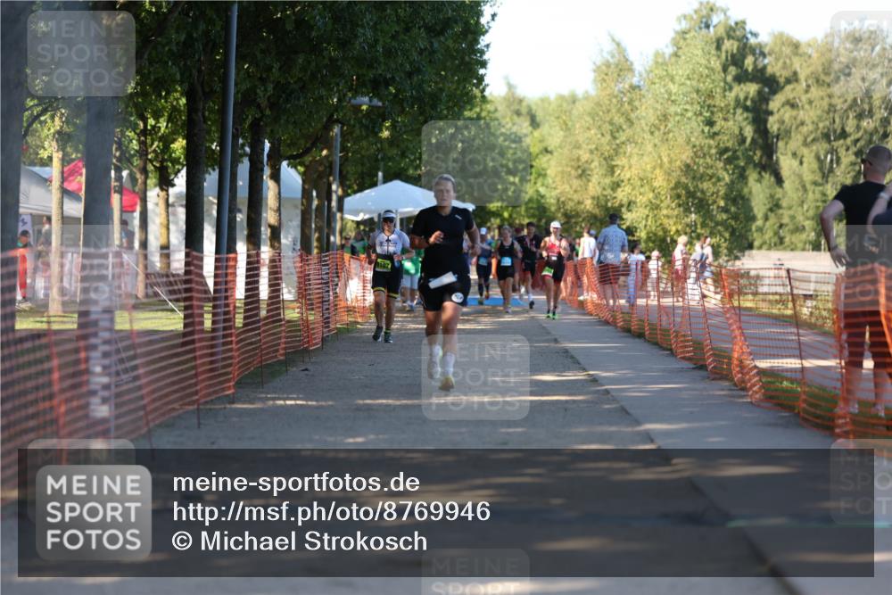07.09.2025 - 19. Norderstedt Triathlon Michael Strokosch http://msf.ph/oto/8769946 07.09.2025 16:25:52 Laufen 1061, 1475 meine-sportfotos.de