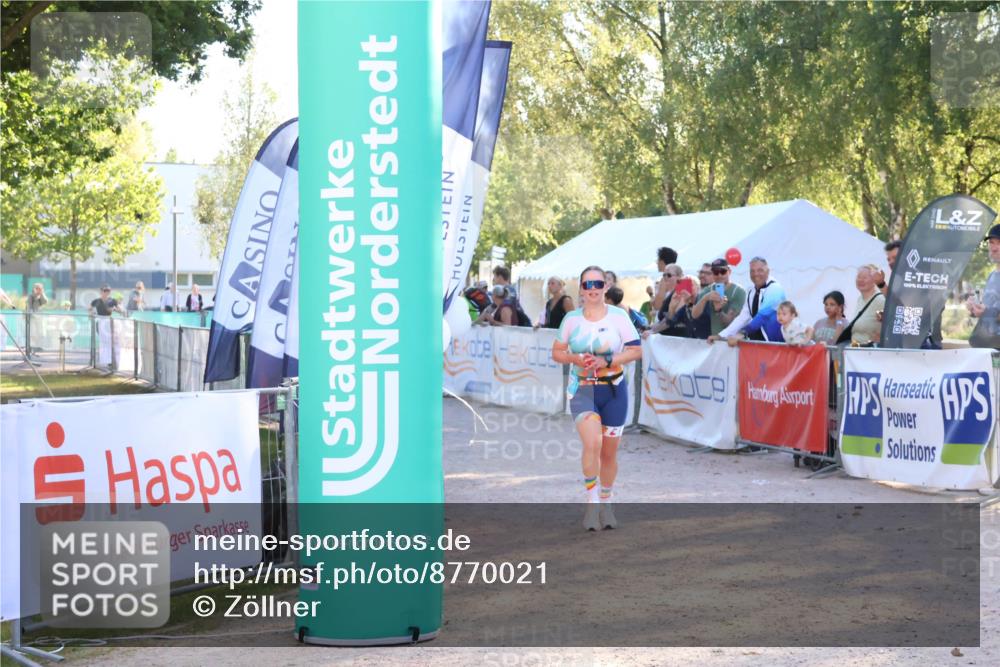 07.09.2025 - 19. Norderstedt Triathlon Zöllner http://msf.ph/oto/8770021 07.09.2025 16:41:04 Ziel 407, 1054 meine-sportfotos.de