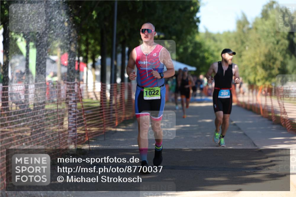 07.09.2025 - 19. Norderstedt Triathlon Michael Strokosch http://msf.ph/oto/8770037 07.09.2025 15:29:38 Laufen 395, 1022, 1434, 1478 meine-sportfotos.de