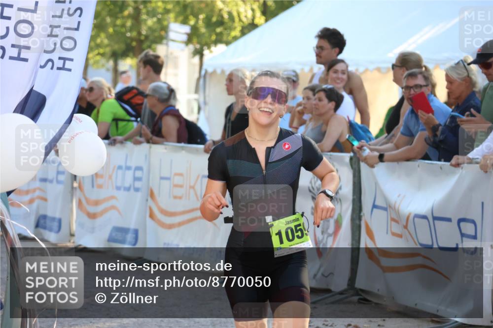 07.09.2025 - 19. Norderstedt Triathlon Zöllner http://msf.ph/oto/8770050 07.09.2025 16:41:11 Ziel 407, 1059 meine-sportfotos.de