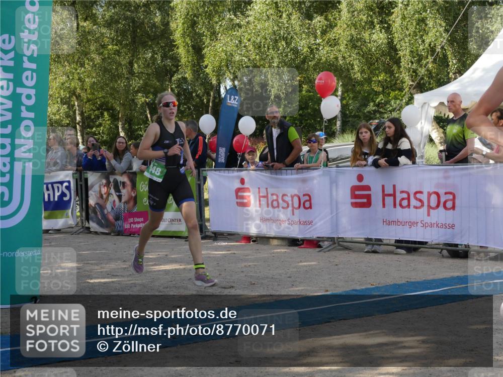 07.09.2025 - 19. Norderstedt Triathlon Zöllner http://msf.ph/oto/8770071 07.09.2025 10:51:59 Ziel 648, 673, 686 meine-sportfotos.de