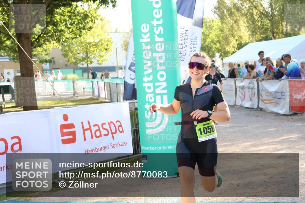 07.09.2025 - 19. Norderstedt Triathlon Zöllner http://msf.ph/oto/8770083 07.09.2025 16:41:13 Ziel 1059, 1090 meine-sportfotos.de